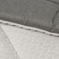 Wallace & Jones Gepolsterte Wendedecke Bristol S Grau Grau S -Wuff Welt 022c77a125df0493d8d4e2c37b322338790ff789 1345718 de DE b0d5c8bd24fcb48a04716e0594b510a79030fb921cLlur