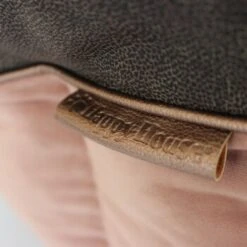 Happy House Liegeplatz Cute Pets -Wuff Welt f7df881eb0d8f034ebd7d089d6b688e30c0aa463 954ae873c79959be90f8f5c7df3e2cf84e91f71a